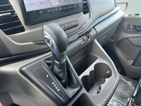 Used 2022 Ford Transit 350 XLT RWD image 15