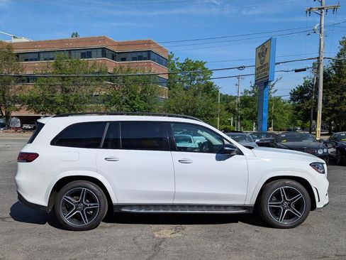Used 2022 Mercedes-Benz GLS 450 4MATIC image 6