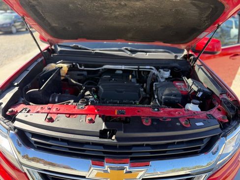Used 2018 Chevrolet Colorado LT w/ Safety Package image 23