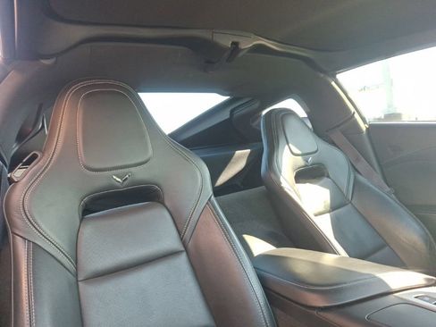 Used 2014 Chevrolet Corvette Stingray Coupe RWD image 11