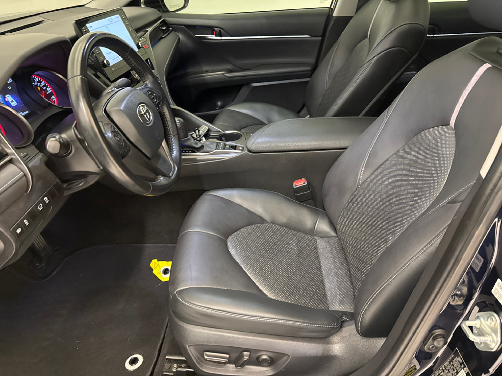 Used 2021 Toyota Camry XSE FWD image 18