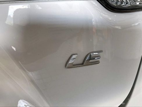 Used 2024 Toyota Corolla LE FWD image 19