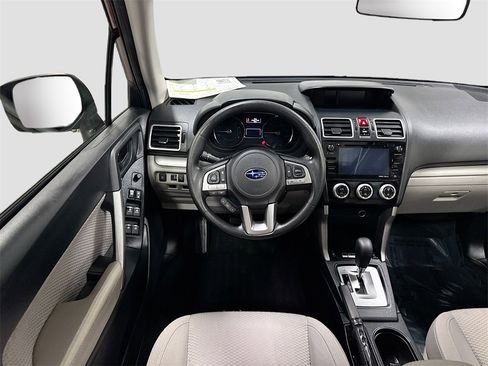 Used 2018 Subaru Forester 2.5i Premium image 22