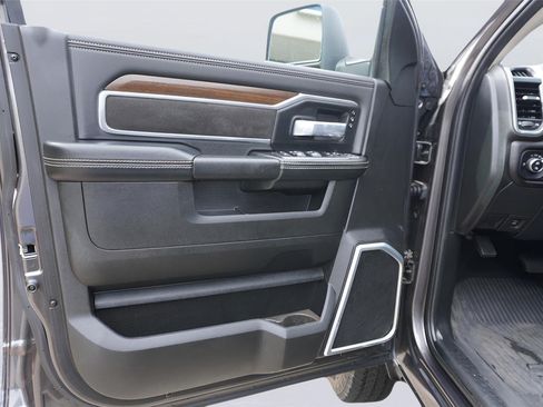 Used 2024 RAM 3500 Laramie w/ Protection Group AWD/4WD image 8