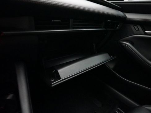 Used 2024 MAZDA MAZDA3 s image 30