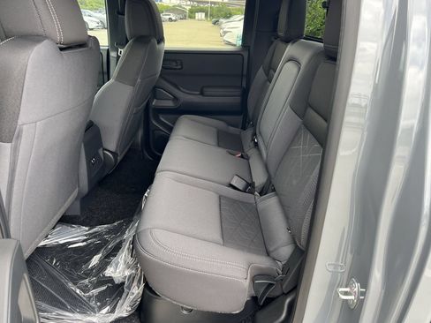 New 2026 Nissan Frontier SV w/ Tow Package RWD image 17