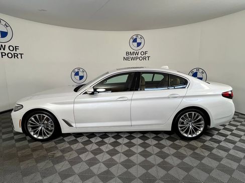 Certified 2023 BMW 530i xDrive w/ Convenience Package AWD/4WD image 13