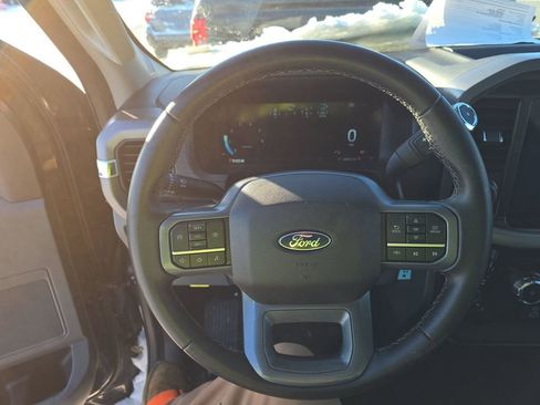 Used 2024 Ford F150 XLT image 12