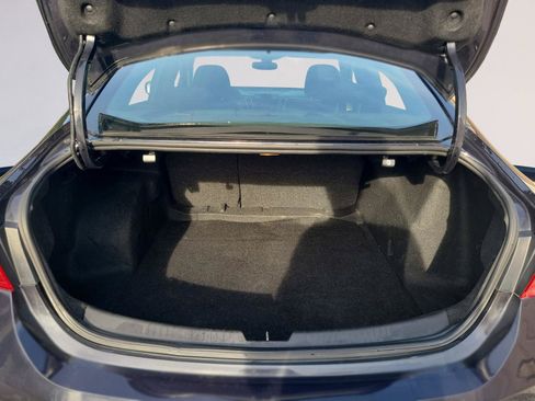Used 2022 Chevrolet Malibu LS FWD image 20
