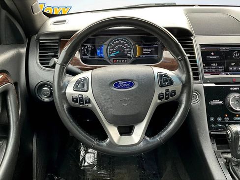 Used 2013 Ford Taurus Limited FWD image 8