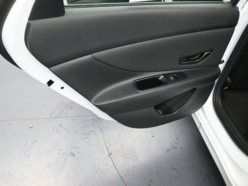 New 2026 Hyundai Elantra Sport image 33