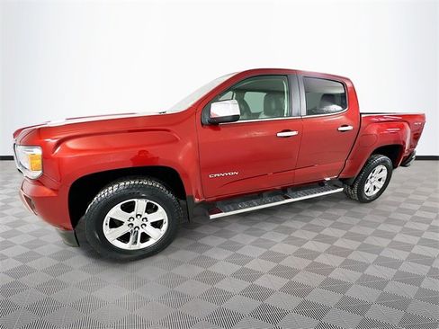 Used 2015 GMC Canyon SLT w/ Driver Alert Package image 4