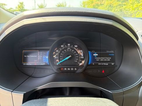 Used 2024 Ford Edge SEL AWD/4WD image 18