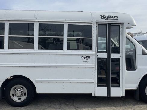 Used 2012 Chevrolet Express 3500 w/ School Bus Package image 2