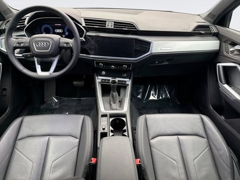 Used 2020 Audi Q3 2.0T Premium w/ Convenience Package image 14