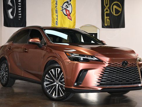 Used 2025 Lexus RX 350 Premium Plus w/ Convenience Package FWD image 3