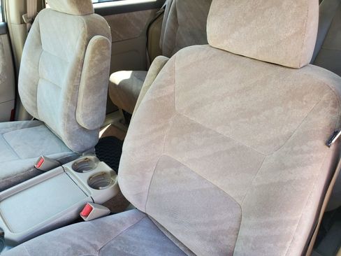 Used 2004 Honda Odyssey EX image 18