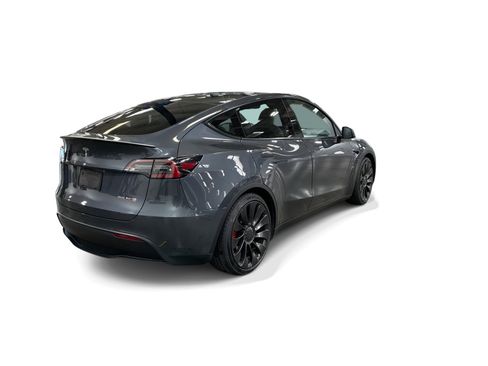 Certified 2023 Tesla Model Y Performance AWD/4WD image 6