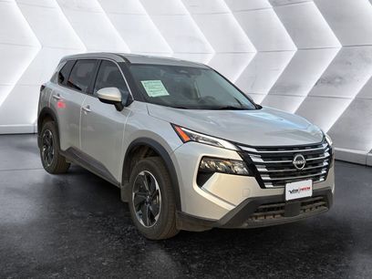 Used 2024 Nissan Rogue SV