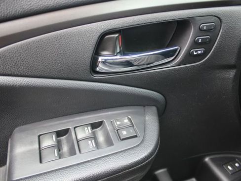 Used 2019 Honda Pilot EX-L image 18