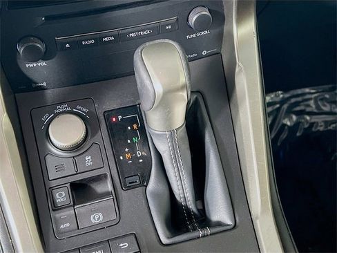 Used 2017 Lexus NX 200t 200t image 23