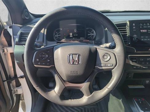 Used 2023 Honda Passport EX-L image 13