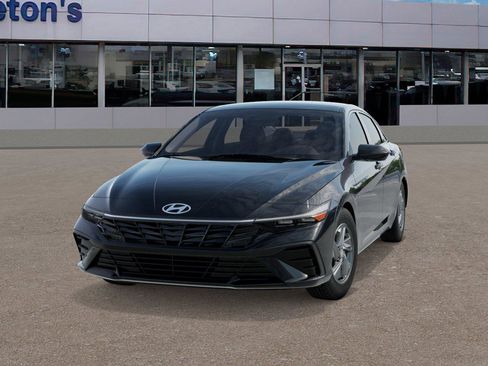 New 2026 Hyundai Elantra SE image 6