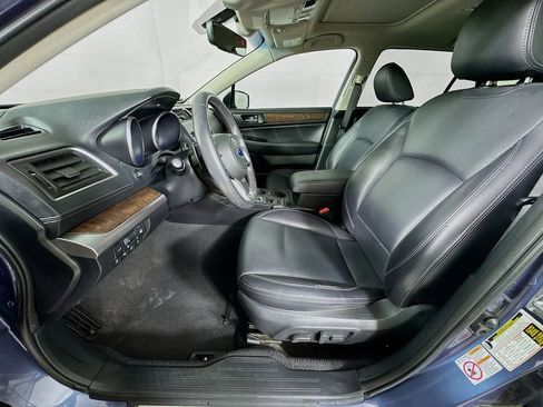 Used 2018 Subaru Outback 2.5i Limited image 24