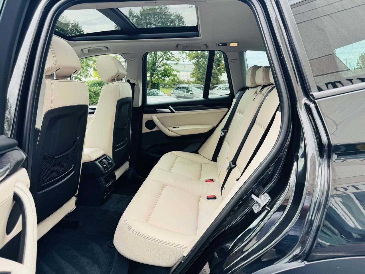 Used 2017 BMW X3 xDrive28i AWD/4WD image 17