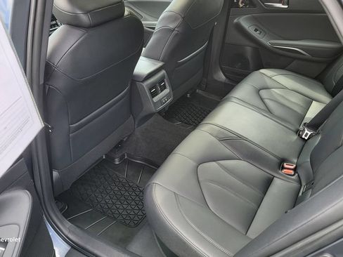 Used 2020 Toyota Avalon XLE w/ Moonroof Package FWD image 26