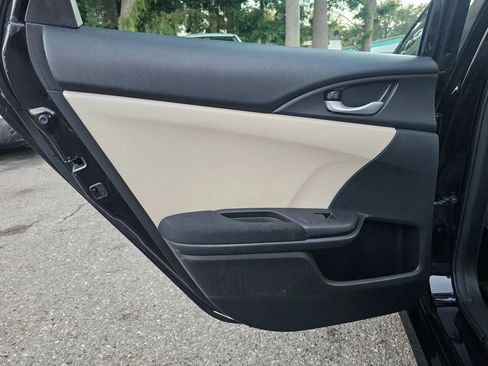 Used 2016 Honda Civic LX image 13