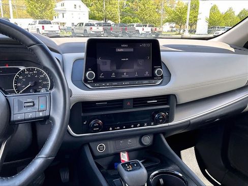Used 2023 Nissan Rogue SV w/ SV Premium B Package AWD/4WD image 18