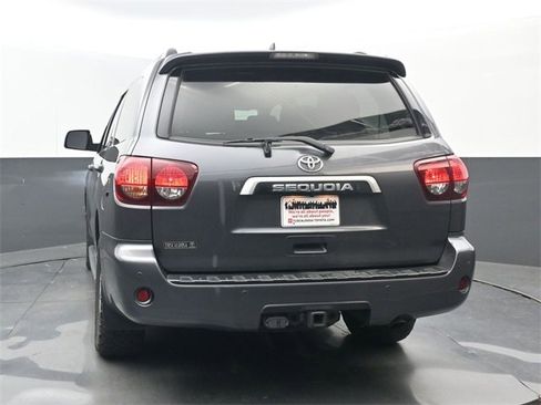 Used 2022 Toyota Sequoia SR5 image 4