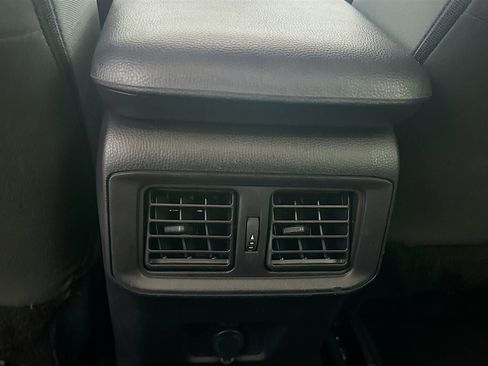 Used 2024 Toyota RAV4 LE image 27