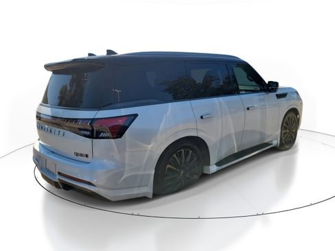 New 2026 INFINITI QX80 Autograph w/ Premium Cargo Package image 3