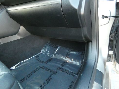 Used 2017 Lexus RC 200t image 38