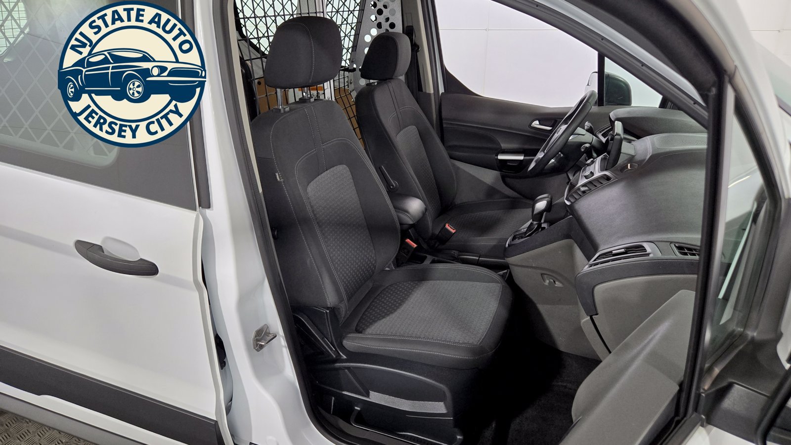Used 2023 Ford Transit Connect XLT FWD image 33