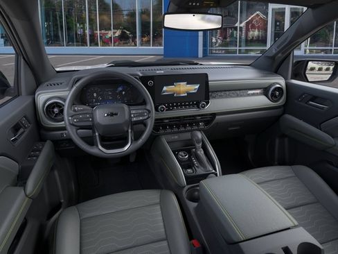 New 2026 Chevrolet Colorado ZR2 w/ Technology Package AWD/4WD image 15