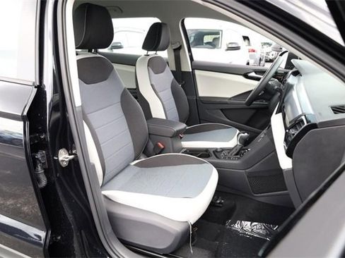 New 2025 Volkswagen Taos S image 26