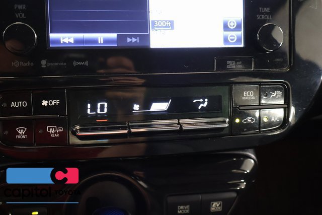 Used 2016 Toyota Prius Four w/ Advanced Technology Package FWD image 22