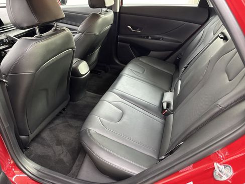 Used 2023 Hyundai Elantra Limited w/ Cargo Package image 36