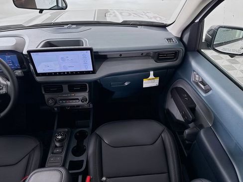 New 2026 Ford Maverick Lariat w/ Black Appearance Package AWD/4WD image 29