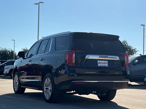 Used 2022 GMC Yukon SLT w/ SLT Premium Package RWD image 6