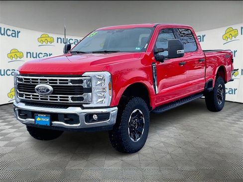 Used 2025 Ford F350 XLT w/ Tremor Off-Road Package image 3