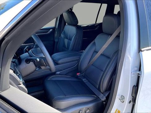New 2026 GMC Acadia Elevation w/ Elevation Premium Package FWD image 10