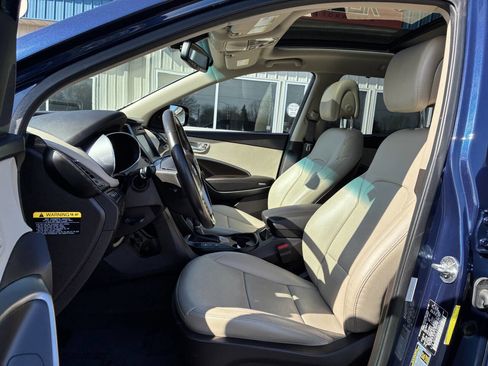 Used 2017 Hyundai Santa Fe Sport w/ 2.4L Tech Package 04 image 3