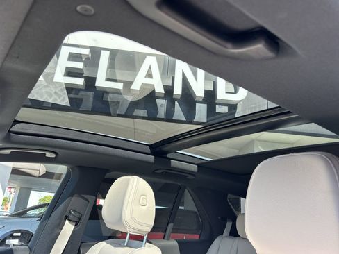 Used 2025 Mercedes-Benz GLE 350 4MATIC image 22