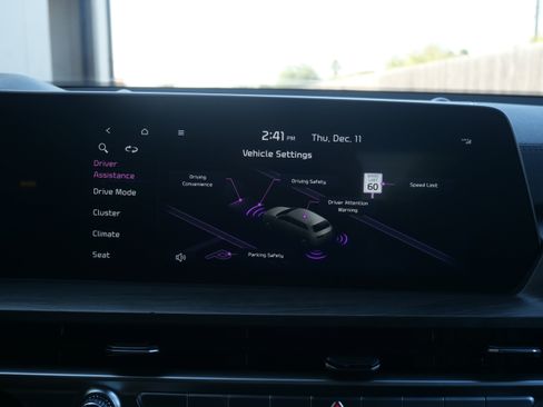 Used 2023 Kia Telluride EX X-Line image 29