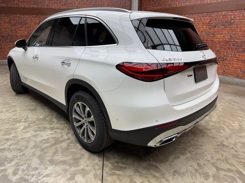 New 2026 Mercedes-Benz GLC 300 GLC 300 image 3