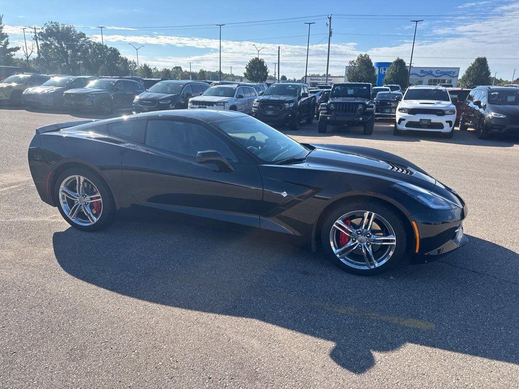 Used 2017 Chevrolet Corvette Stingray Coupe w/ Battery Protection Package RWD image 11